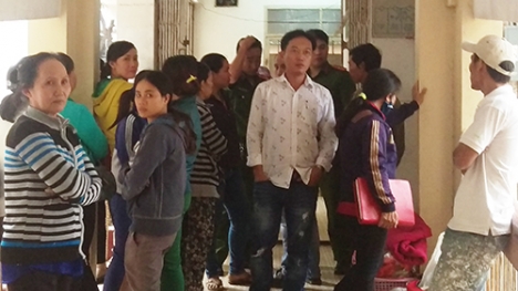 Bé sơ sinh 3,8 kg chết bất thường sau khi mẹ tử vong trên bàn mổ