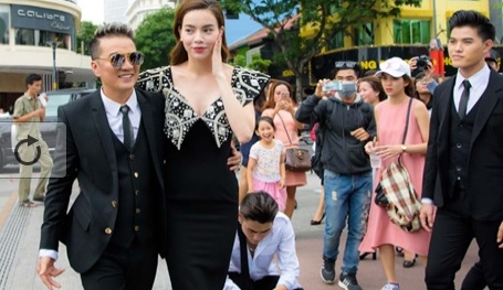 Đàm Vĩnh Hưng tung clip Hà Hồ, Cường đô la làm náo loạn khu phố