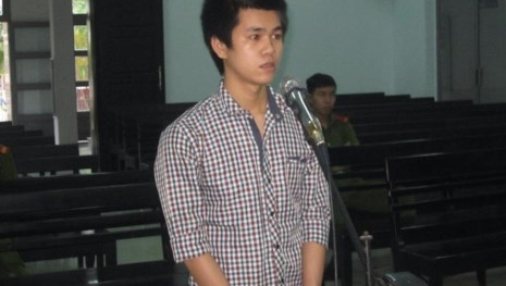 Ngỏ lời yêu thất bại, nam thanh niên làm nhục thiếu nữ sau tiệc sinh nhật