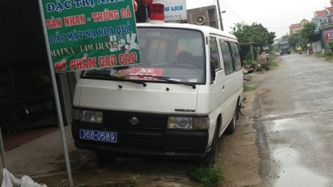 GĐ phòng khám dùng xe cấp cứu biển xanh đi đòi nợ: Đã xin phép chính quyền