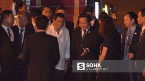 [NÓNG] Tổng thống Philippines Rodrigo Duterte đã tới Đà Nẵng, bắt đầu tham dự Tuần lễ Cấp cao APEC