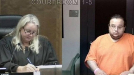 Kẻ lừa đảo xin được biệt giam vì hễ tiếp xúc với ai là lại lừa được người đó