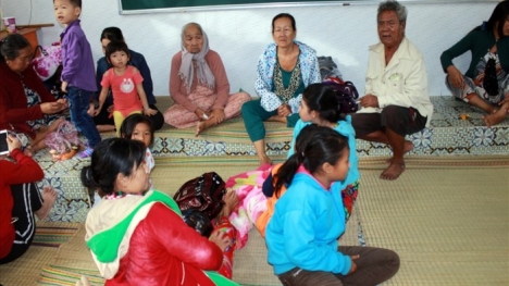 Bão số 16: Gấp rút sơ tán hàng nghìn người dân Bạc Liêu, Sóc Trăng muộn nhất đến trưa 25/12