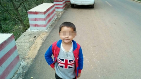 Bốn bé trai một nhà qua đời vì đốt lửa sưởi ấm