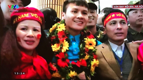 Quang Hải lại khiến chị em xốn xang khi chia sẻ điều anh luôn làm sau mỗi trận đấu