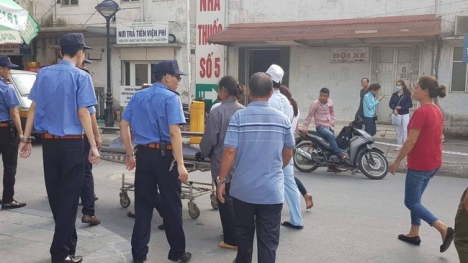 Bệnh nhân tử vong ở BV Bạch Mai khi bấm khối u: 'Gia đình đã cư xử rất đúng mực'