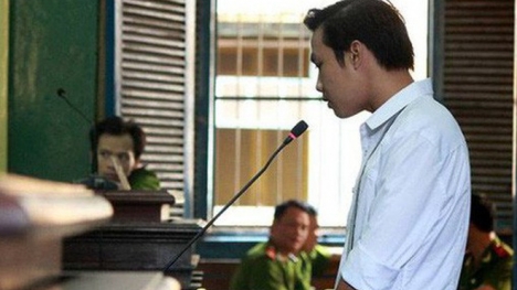 Bắt tạm giam nguyên thượng úy CSGT nhờ giang hồ đánh chết người