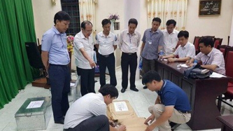 Hai thanh tra vắng mặt trong buổi quét bài thi: Thực sự rất tiếc, không ai ngờ như vậy cả