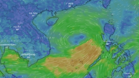 Vùng áp thấp trên biển Đông diễn biến khó lường, có đường đi khiến chuyên gia khó hiểu
