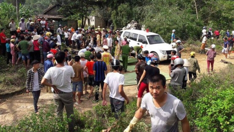 Tai nạn thảm khốc 13 người chết ở Lai Châu: Xe bồn chạy 109km/h, đẩy xe khách xuống vực sâu