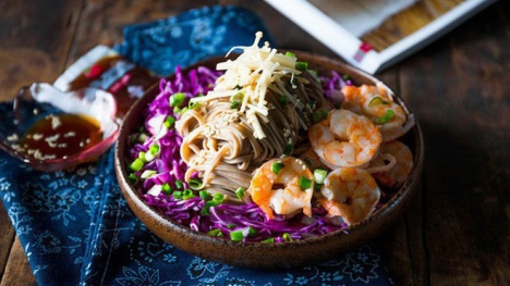 Người Nhật có món mì trộn lạnh thanh nhẹ mà cực ngon, rất hợp cho bữa trưa!