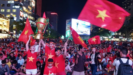 Người hâm mộ ở Sài Gòn tin tưởng đội tuyển Việt Nam sẽ chiến thắng