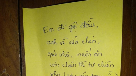 Vợ đi gội đầu để lại mảnh giấy nhắn dặn chồng tự nấu ăn, nhưng dòng cuối cùng mới là thứ gây cười