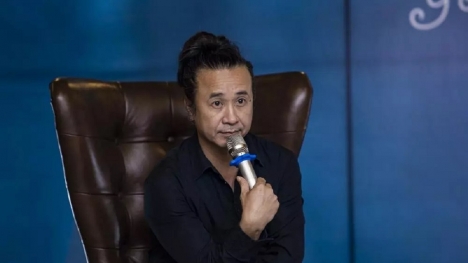 Nhạc sĩ Lê Minh Sơn: '100 ca sĩ thì 90 người phải nhờ hỗ trợ phòng thu'