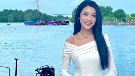 Vẻ đẹp chuẩn 'gái một con' của Á hậu Thúy Vân khiến fan xao xuyến