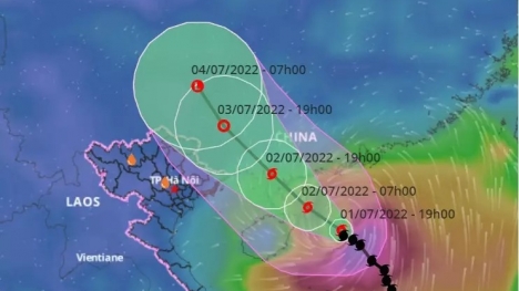 Bão số 1 CHABA mạnh lên 3 cấp, 3 kịch bản khi bão đổ bộ