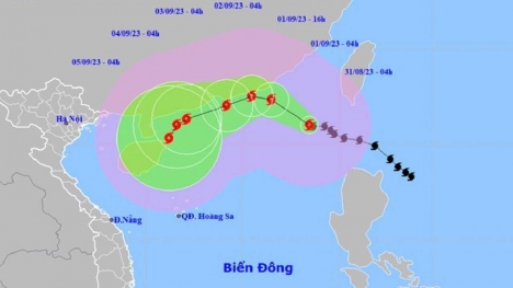 Bão số 3 Saola đạt cấp siêu bão, hướng đi phức tạp trên biển Đông