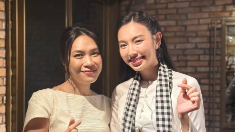 Thùy Tiên thích thú khoe khoảnh khắc chụp cùng thần tượng Mỹ Tâm