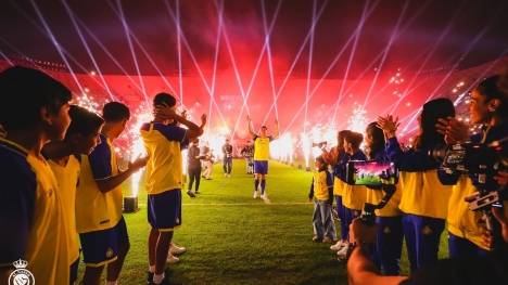 Video: Ronaldo có buổi ra mắt hoành tráng tại CLB Al Nassr