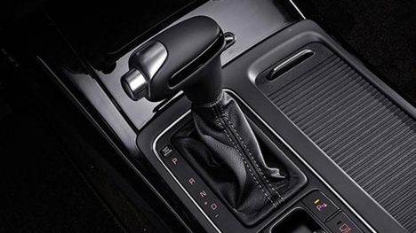 5 lưu ý cần nằm lòng khi số lùi ô tô bị hỏng 