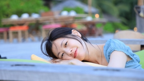 Mỹ nữ phim 'Hoàn hồn' khoe ảnh đẹp như chụp tạp chí khi đi du lịch Nha Trang 