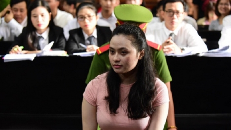 Hot girl Ngọc Miu khai có con chung với trùm ma túy Văn Kính Dương hậu ly hôn chồng