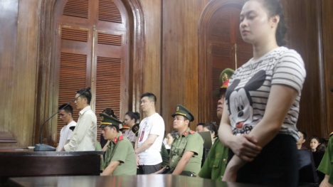 Trùm ma túy Văn Kính Dương bị đề nghị án tử hình, người tình Ngọc Miu 20 năm tù