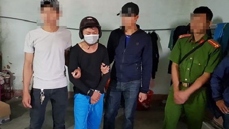 Thông tin mới nhất vụ sát hại vợ đốt xác rồi chở con đi tắm biển