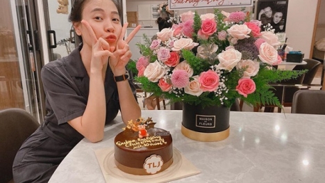 Hành động đặc biệt của con trai Hồ Ngọc Hà dành cho Đàm Thu Trang ngày 20/10