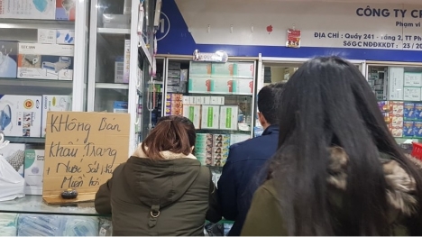 Xử lý hình sự vụ nhà thuốc 'rủ nhau' không bán khẩu trang giữa dịch corona