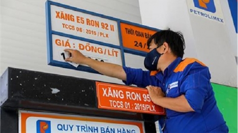 Tin tức giá xăng dầu hôm nay ngày 19/10: Đột ngột 'quay xe' sau khi liên tiếp tăng mạnh