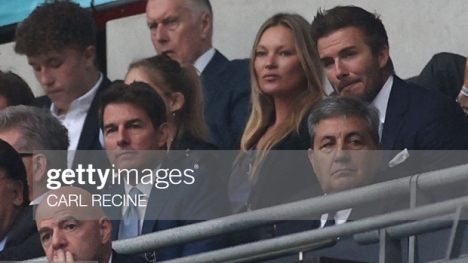 'Đổ bộ' chung kết Euro 2020, 'vựa nhan sắc' David Beckham và Tom Cruise gây sốt