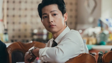 Knet bóc trần 'bộ mặt thật' của Song Joong Ki chỉ qua một chi tiết nhỏ