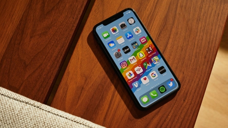 60 triệu đồng cho chiếc iPhone 11 Pro ‘dị dạng’ có một không hai