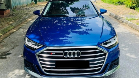 Cận cảnh Audi S8 thế hệ mới đầu tiên tại Việt Nam: Xe sang thỏa mãn đam mê tốc độ