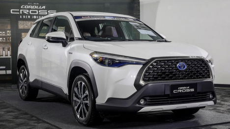 Giá lăn bánh Toyota Corolla Cross tháng 11/2021: Tân vương phân khúc SUV tại Việt Nam