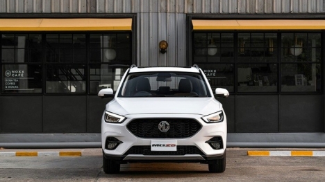 MG ZS hạ giá kịch sàn chưa tới 500 triệu đồng cạnh tranh trực tiếp với Kia Seltos