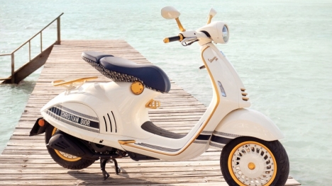 Xe Vespa siêu sang độc nhất Việt Nam, gây sốt thị trường với giá hơn 1 tỷ đồng