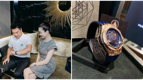 Hòa Minzy chi tiền tỷ tậu đồng hồ hàng hiếm tặng bạn trai thiếu gia