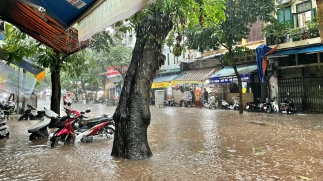 Mưa to lịch sử ở Hà Nội liệu có khả năng tái diễn trong thời gian tới?