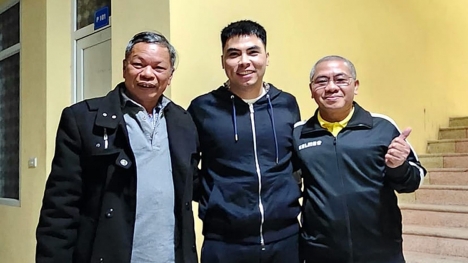 CĐV Nam Định đem hơi ấm Thiên Trường đến với Đức Huy