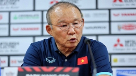 Bán kết AFF Cup 2022: HLV Park Hang-seo kết thúc họp báo sớm, không hài lòng về giờ thi đấu