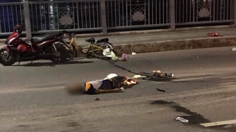 TP.HCM: Đôi nam nữ lái xe phân khối lớn tông cụ ông nhặt ve chai tử vong