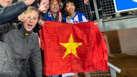 Đoàn Văn Hậu chia sẻ gì trong khoảnh khắc lịch sử tại SC Heerenveen?