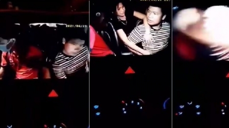 Clip hành khách hành hung tài xế khiến CĐM dậy sóng