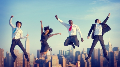 Iceland cho người lao động làm việc 4 ngày/tuần, kết quả quá bất ngờ