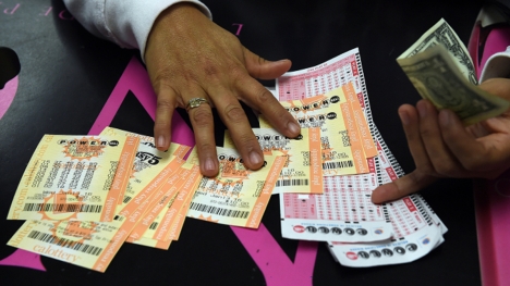 Truy tìm chủ nhân giải thưởng xổ số độc đắc 1,5 tỷ USD