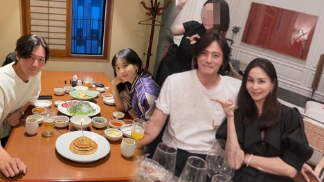 Cuộc sống hôn nhân của tài tử Jang Dong Gun sau 3 năm vướng bê bối 'săn' gái trẻ