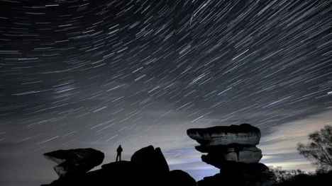 Đêm nay Việt Nam đón mưa sao băng lớn nhất năm 2022