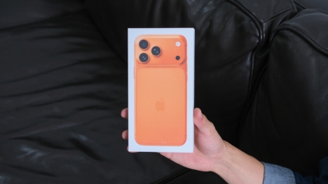 Giá iPhone 17 Pro Max bao nhiêu? Chi tiết giá các dòng 17 series tại CellphoneS